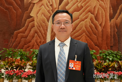 代表履責(zé)，兩會(huì)聲音｜中國樂凱黨委書記、董事長(zhǎng)侯景濱履職盡責(zé)、建言獻(xiàn)策